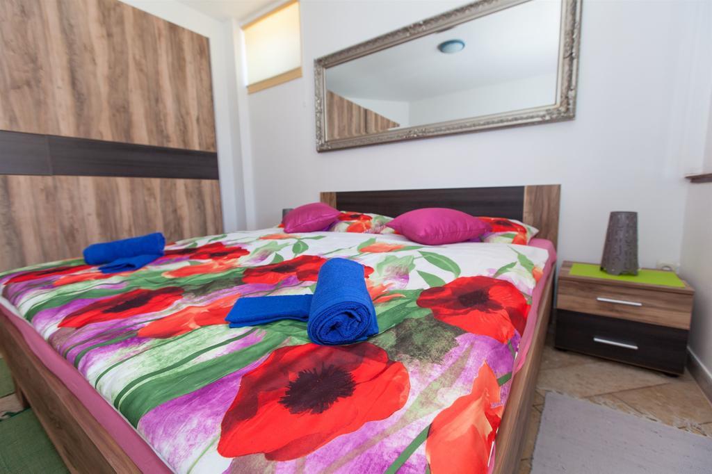 Apartments Vita Novi Vinodolski Zimmer foto